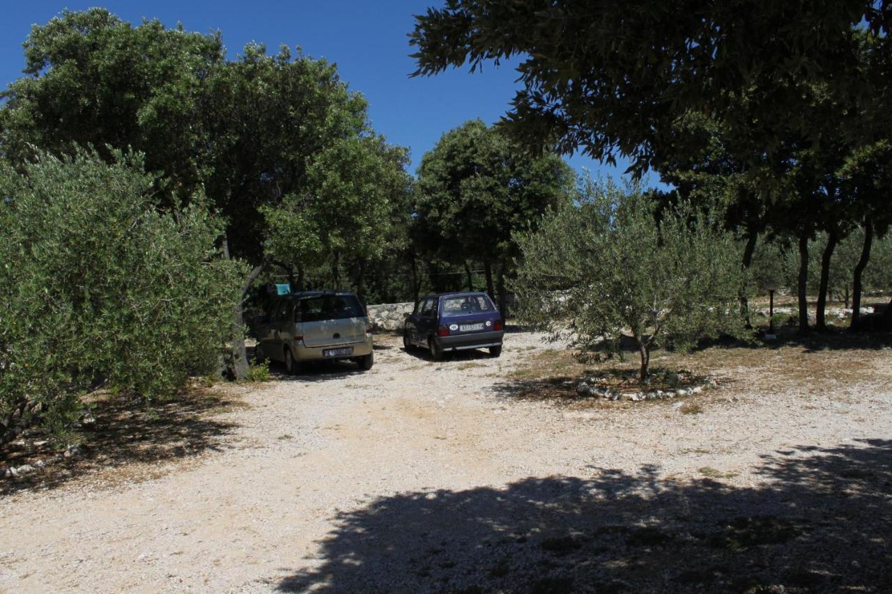 Apartments By The Sea Mandre, Pag - 6284 科兰 外观 照片