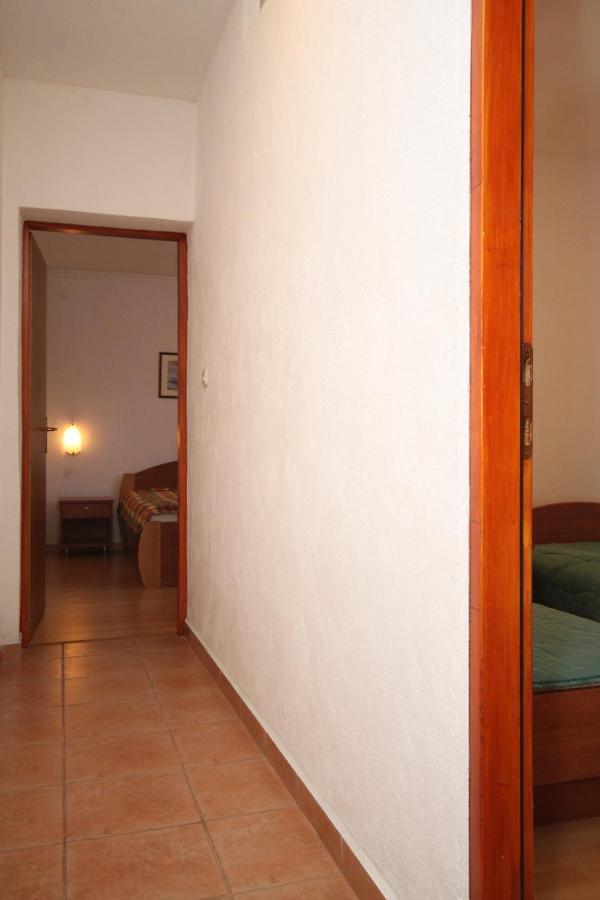 Apartments By The Sea Mandre, Pag - 6284 科兰 外观 照片